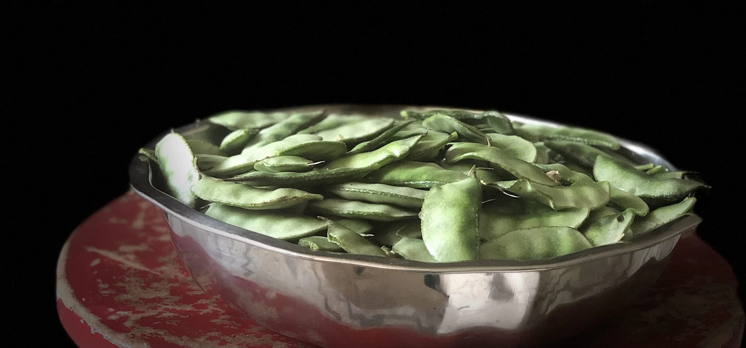 Organic Lablab Bean Vine Variety /Indian Bean/Avarakkai Seeds 8 Organic Lablab Bean Vine Variety /Indian Bean/Avarakkai Seeds - Image 6